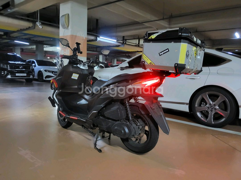 SYM VSX 125cc 스쿠터--2