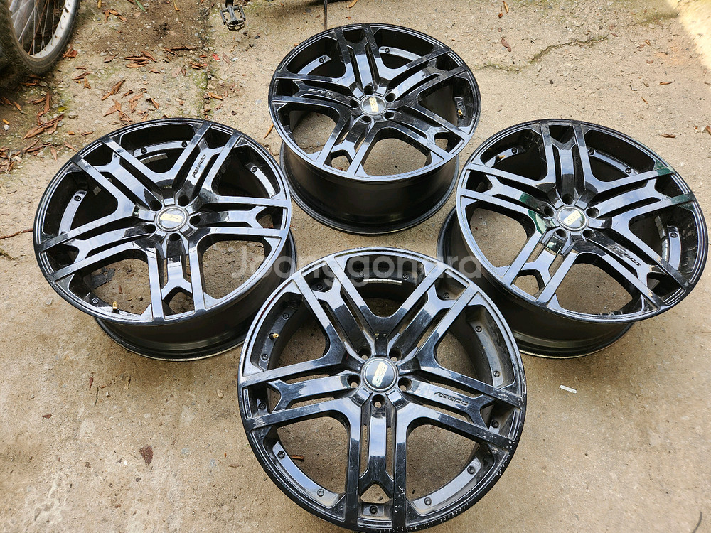 RS600 22인치 중고휠 대만산 카니발, 펠리세이드--0