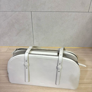 엘바테게브 브로드 토트백 화이트