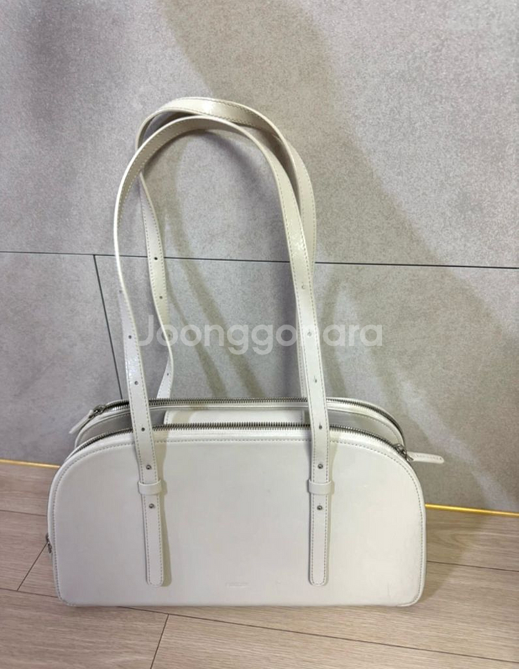 엘바테게브 브로드 토트백 화이트--1