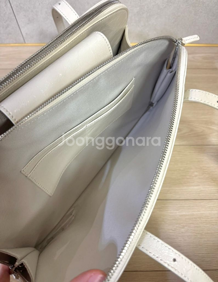 엘바테게브 브로드 토트백 화이트--2