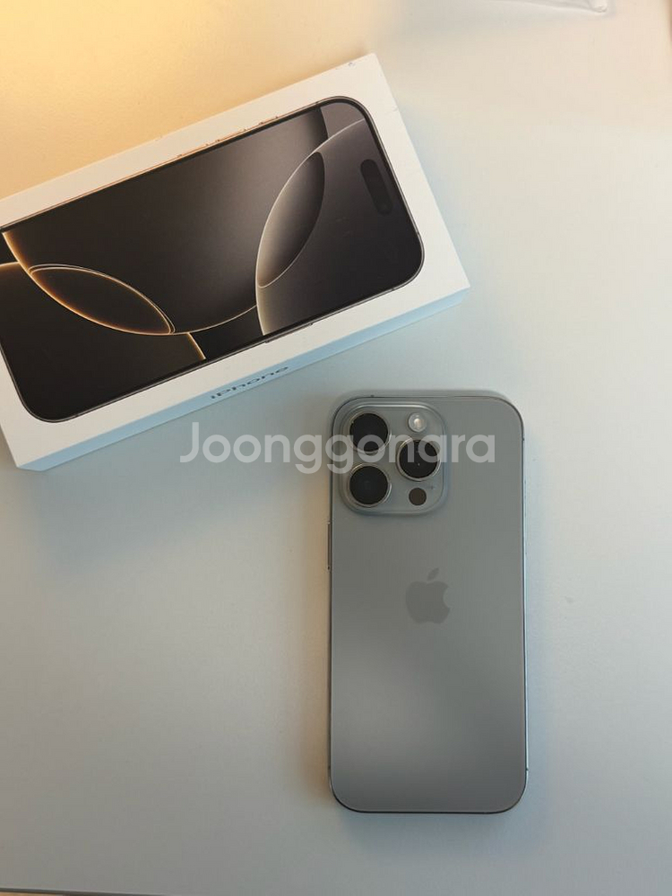 아이폰 16프로 네추럴티타늄 256GB(셔터음X)--0