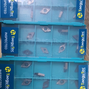 CNC선반 인서트 팁(서멧트 DCMT) 팝니다