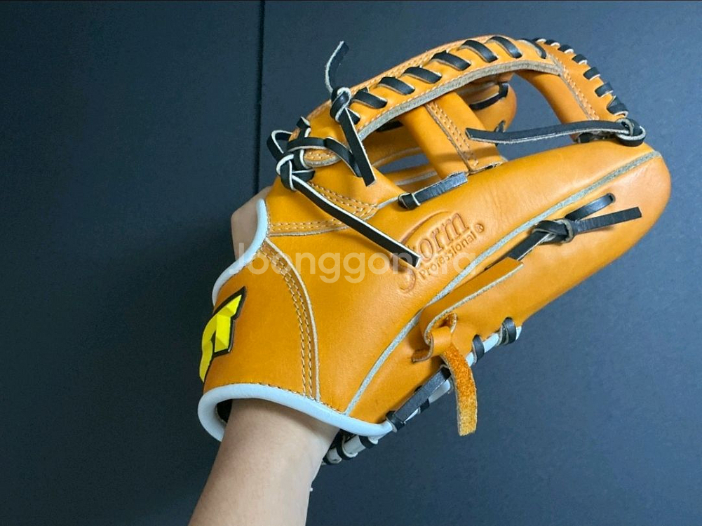 스톰 내야 야구글러브 11.75--0