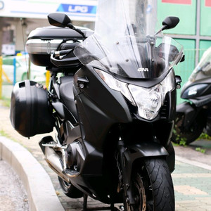 인테그라750 혼다 2017년식 ABS 판매합니다