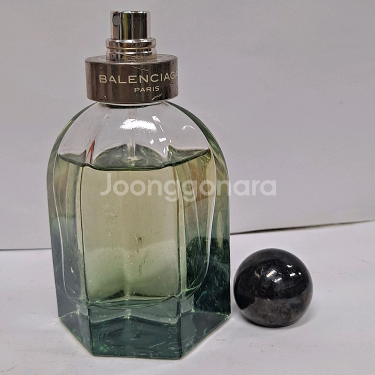 발렌시아가 판시 레쌍스 50ml 1010--1