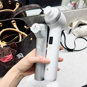 메디큐브 울트라튠 & 하이포커스 샷 거의 새것