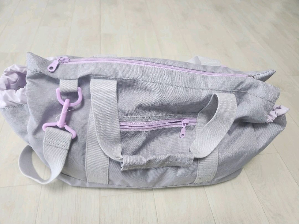 아르르 포옹백 v2 판매합니다 이미지