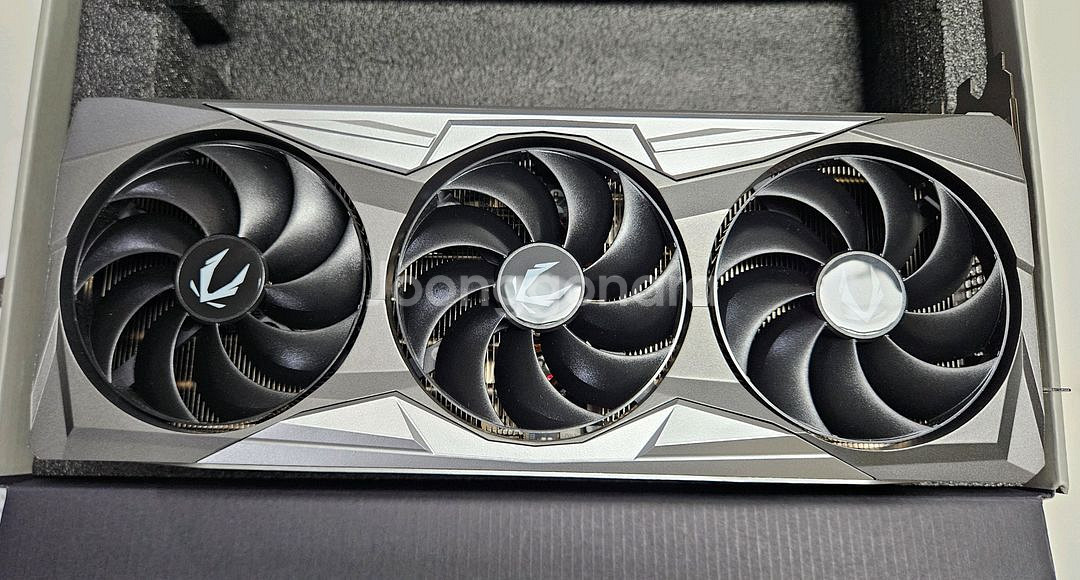 조텍 RTX4070ti SUPER 솔리드 OC 중고--1