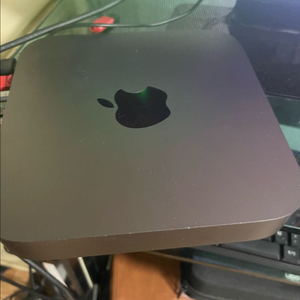 애플 맥미니 Mac mini 2018 모델 판매합니다