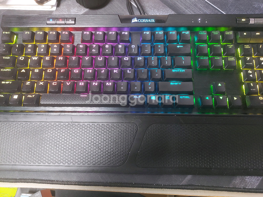 커세어 K70 RGB MK.2 LP 은축 영문판--0