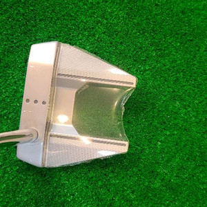 챔피온 우승 YES CODE 연철단조 7번 퍼터