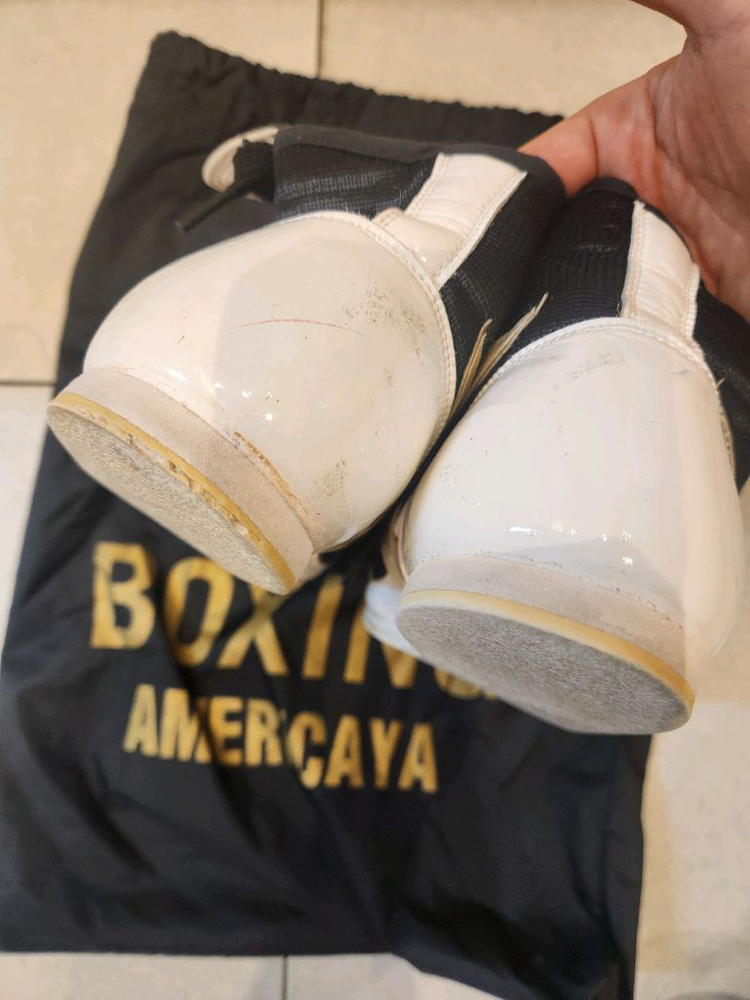 미즈노 복싱화 이미지