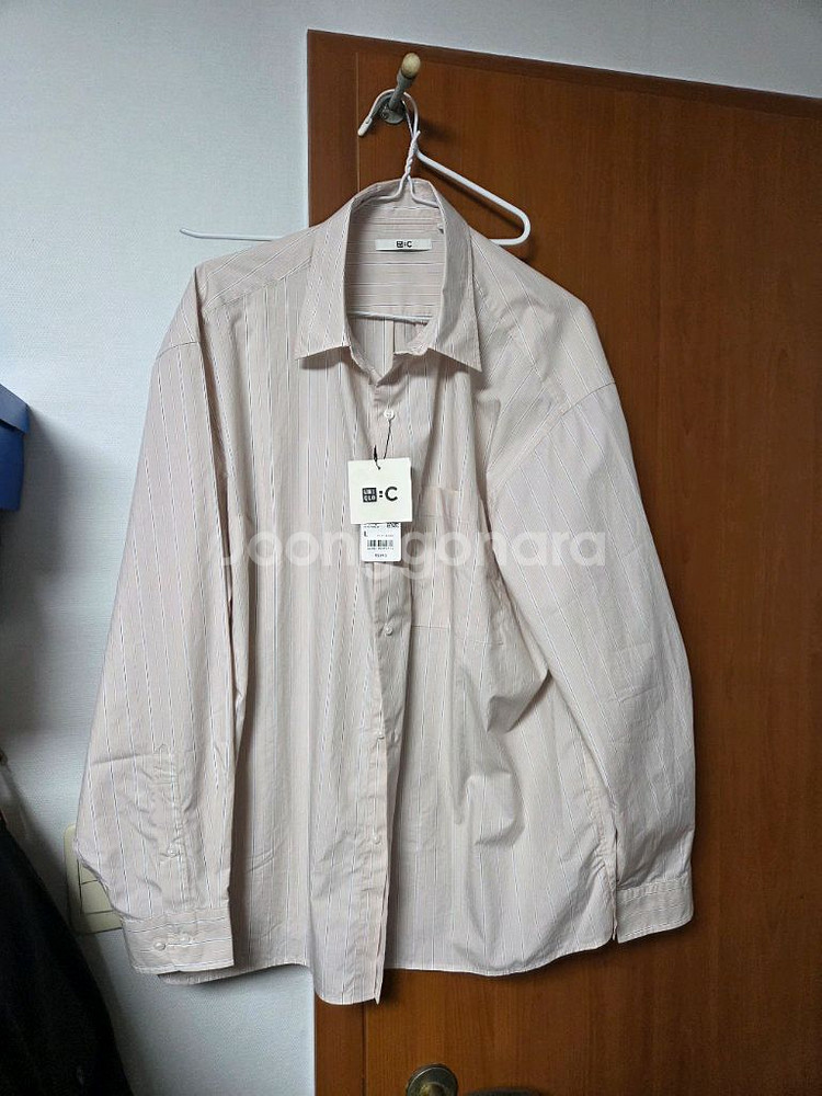 유니클로 브로드클로스오버사이즈 셔츠--8