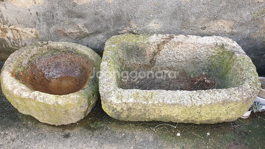 돌절구통, 소여물통, 돌역기--0