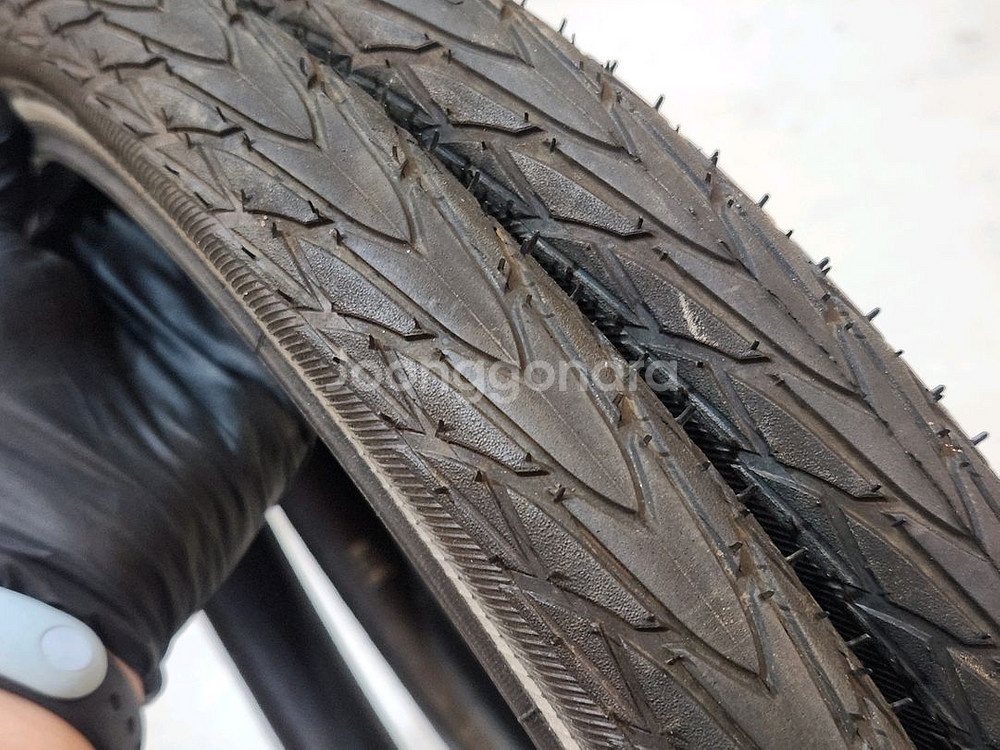 슈발베 마라톤 레이서 16*1.35 16인치 타이어--2