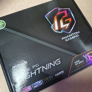 애즈락 X670E PG 라이트닝 준신품급 AM5