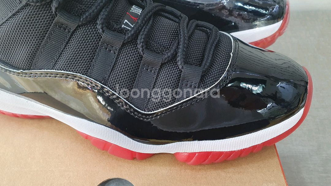 나이키 조던 11 레트로 브레드 275mm 새상품--1