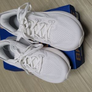 브룩스 러닝화 글리세린 GTS 22 여성 245와이드