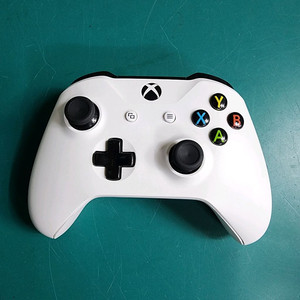 XBOX ONE 3세대 무선 패드