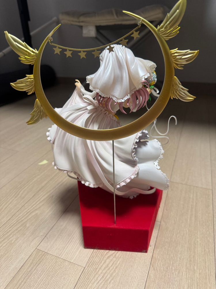 소니코 10주년 웨딩 피규어 판매합니다. 이미지