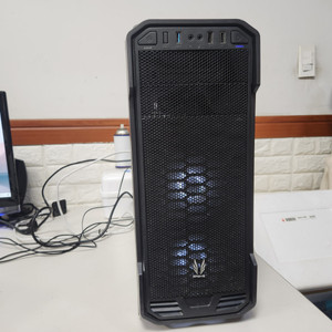 i5 12400f, rtx3060 컴퓨터 본체 팝니다