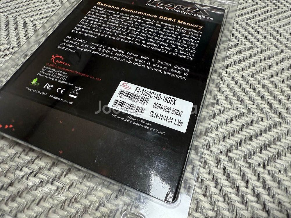 지스킬 램 ddr4 3200 cl14 16gb(8x2)--3