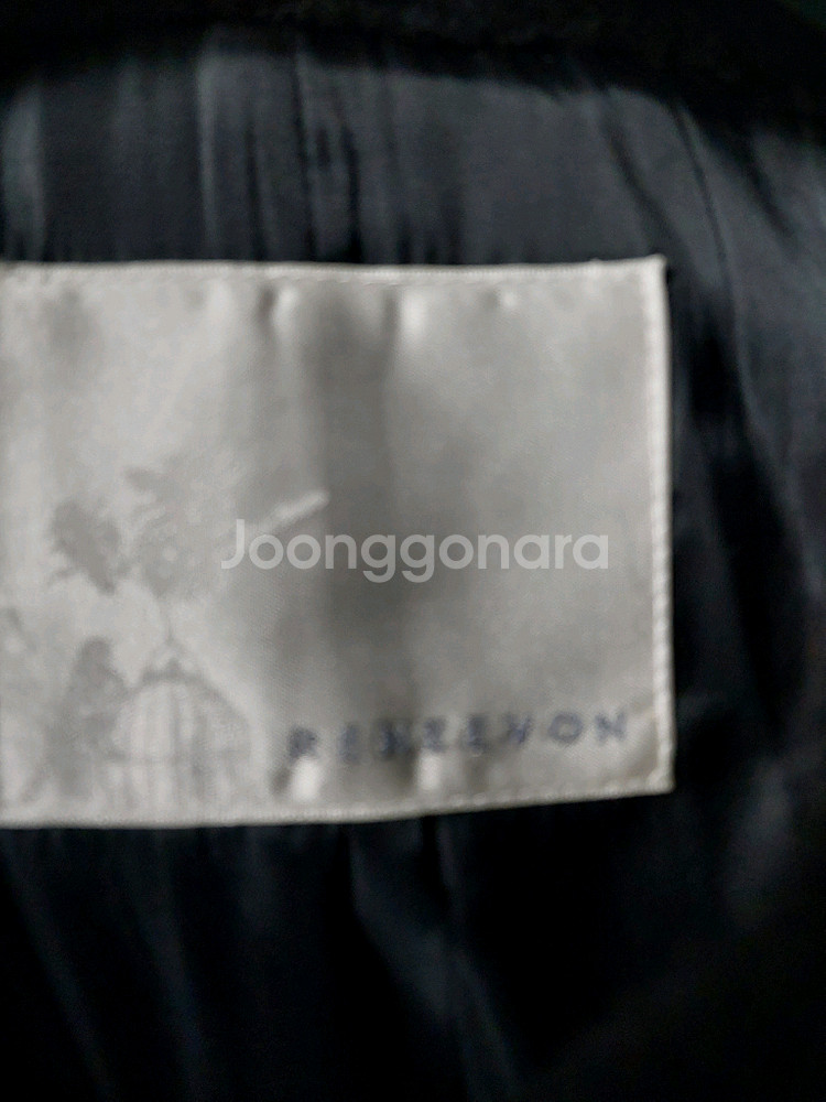 레니본 델루카 코트--5