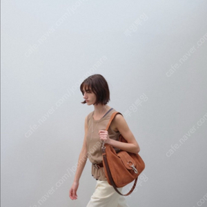 템팅 스웨이드 가방 호보백