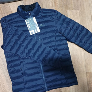 KOMONT 웰론 경량 패딩점퍼 새것 L(100)사이즈