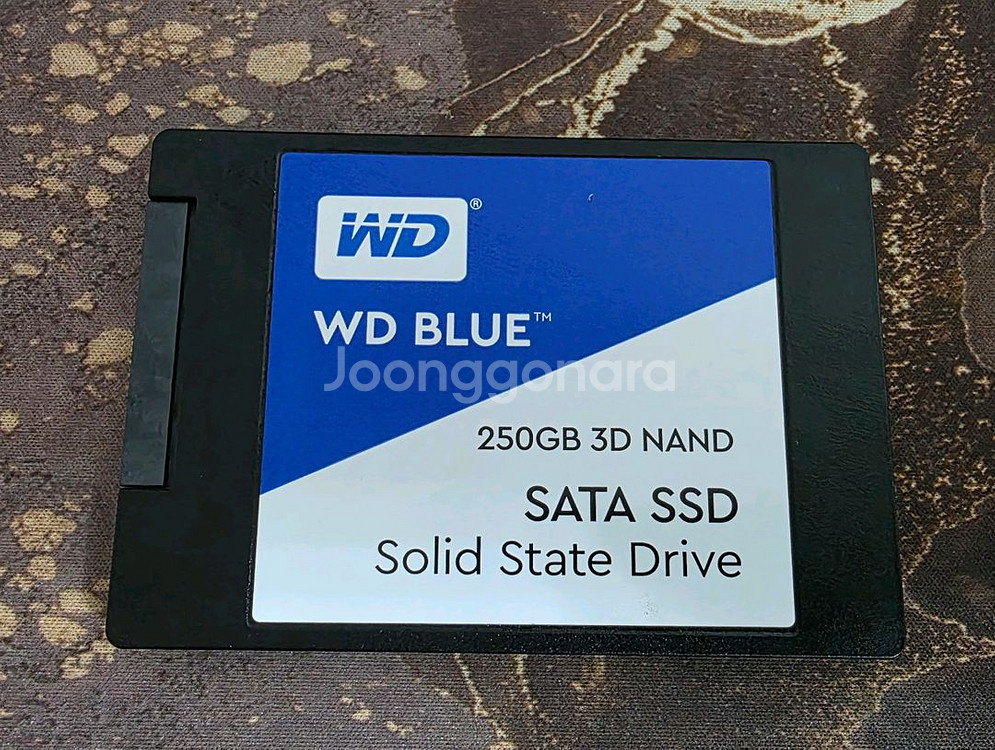 wd blue ssd 250gb--0