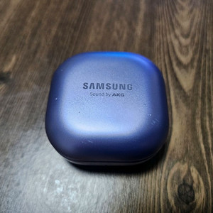 버즈 프로 충전기