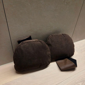 브라운 스웨이드 목 받침대 쿠션 차목 차량용 목베개 의