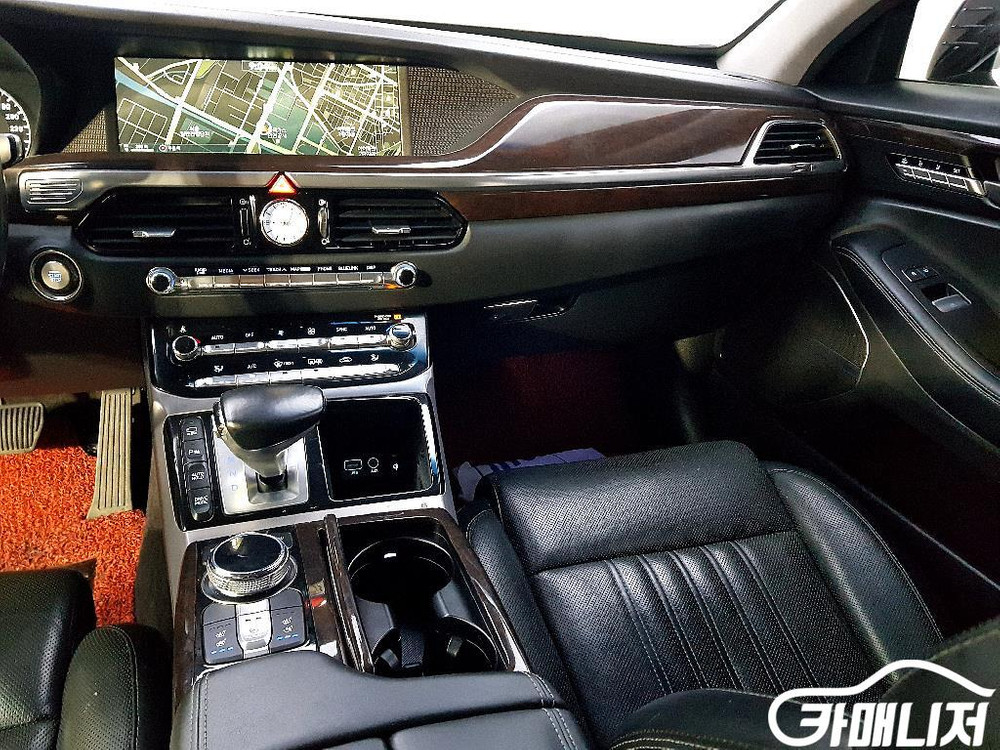 [제네시스]EQ900 3.8 GDI AWD 프리미엄 럭--9