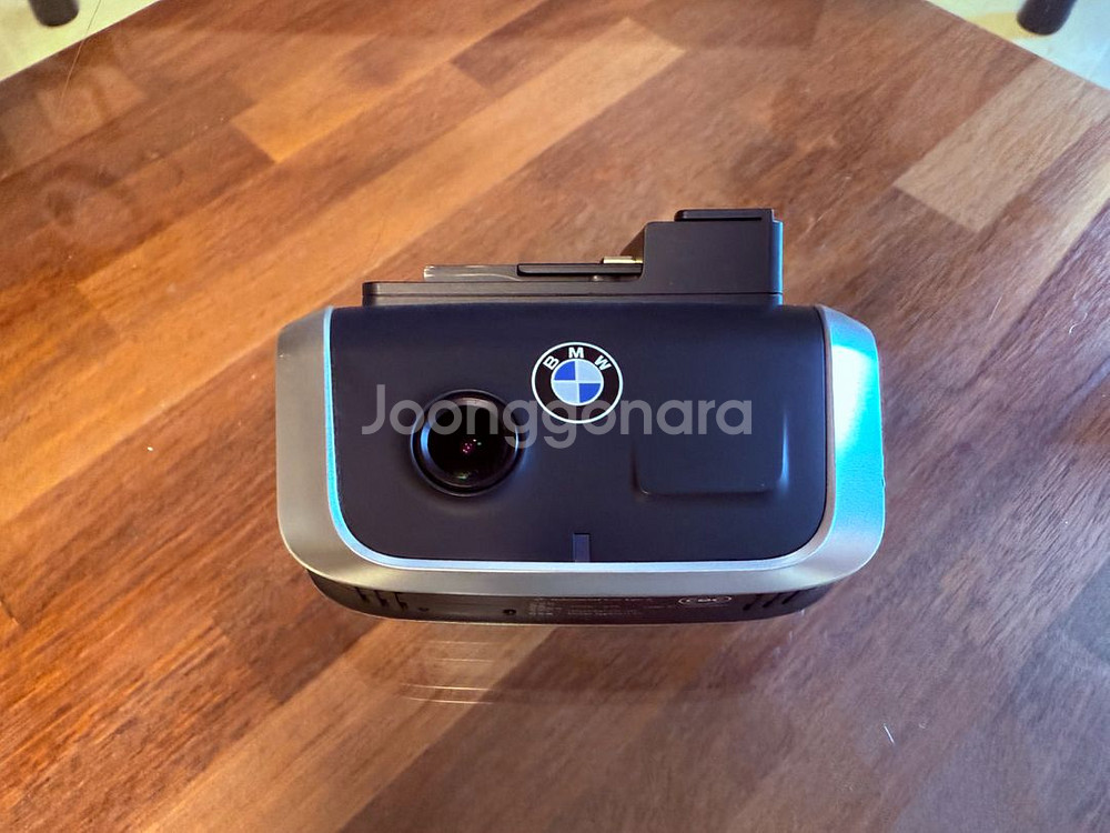 bmw 블랙박스 2.0 sd카드 포함 판매합니다--2