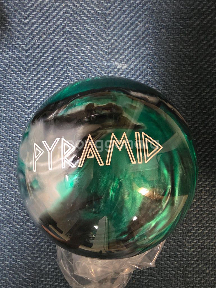 피라미드하드볼 14파운드 볼링공--0