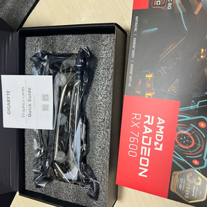 라데온 rx7600 3팬 팝니다