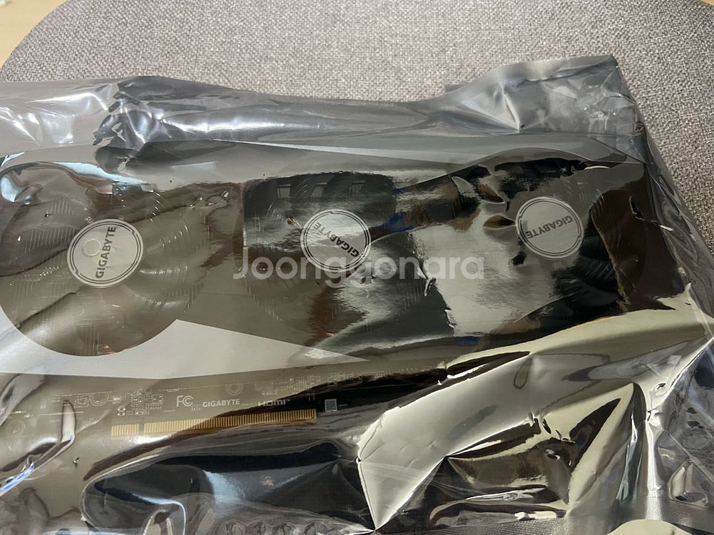 라데온 rx7600 3팬 팝니다--1