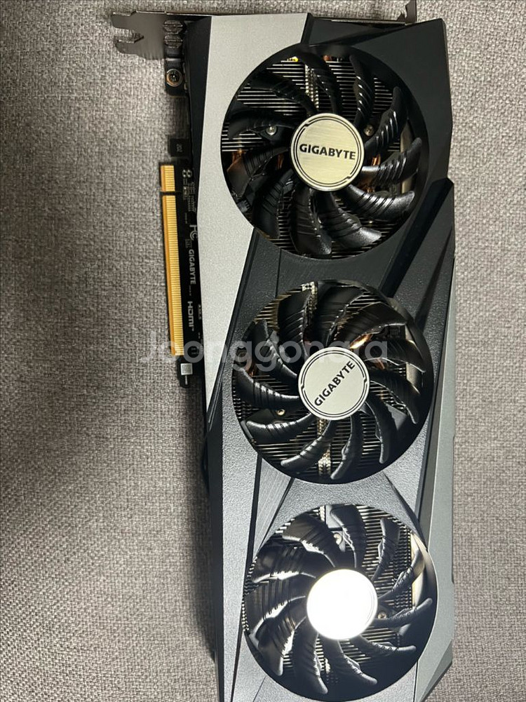 라데온 rx7600 3팬 팝니다--5