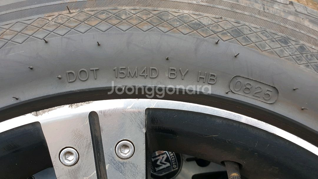 그랜드카니발 스타렉스 235 55 18 휠타이어 4본--2