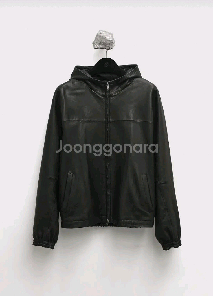 유스 / 25FW 레더 후드 점퍼 / M--0