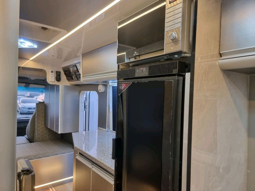 카운티롱바디캠핑카팝니다--6