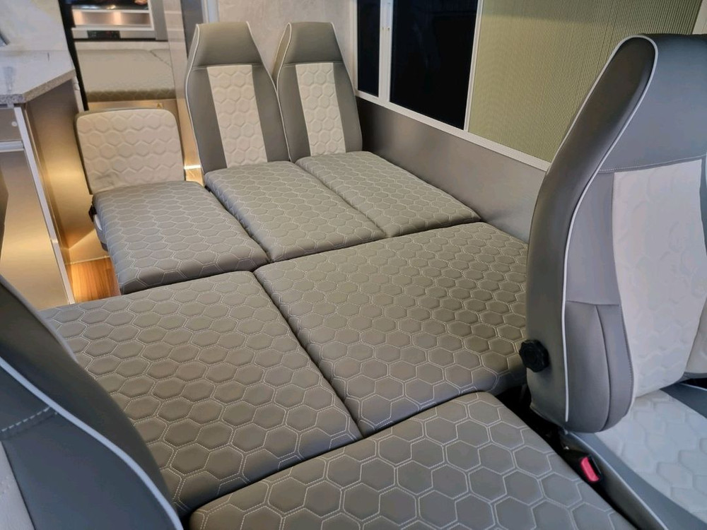 카운티롱바디캠핑카팝니다--5