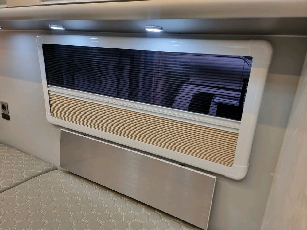 카운티롱바디캠핑카팝니다--4