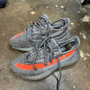 230) 아디다스 이지부스트350 벨루가 스니커즈 운동