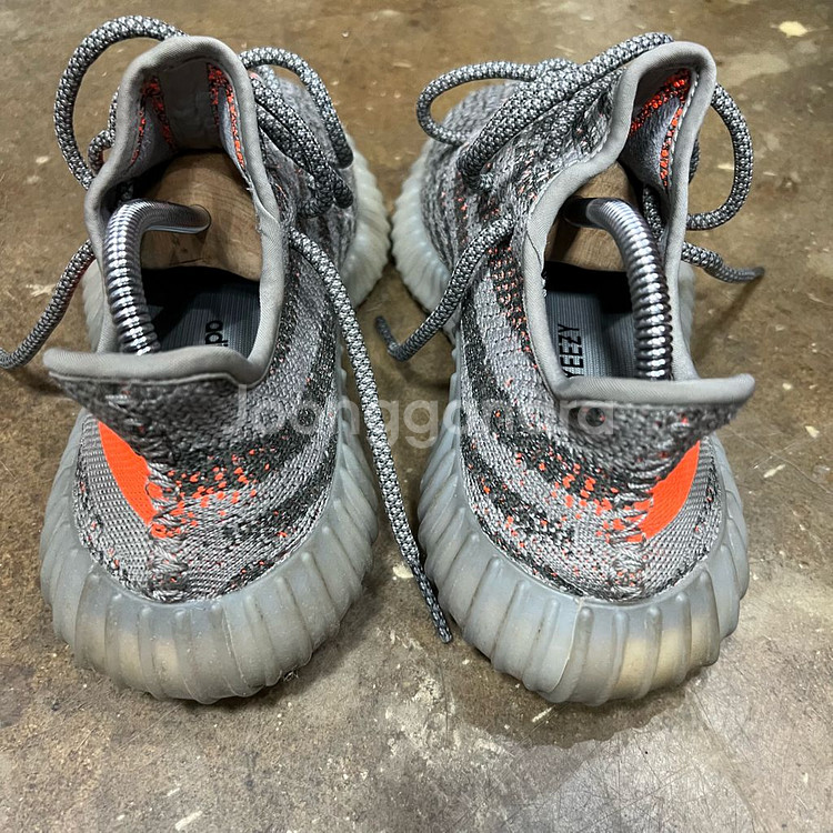 230) 아디다스 이지부스트350 벨루가 스니커즈 운동--2