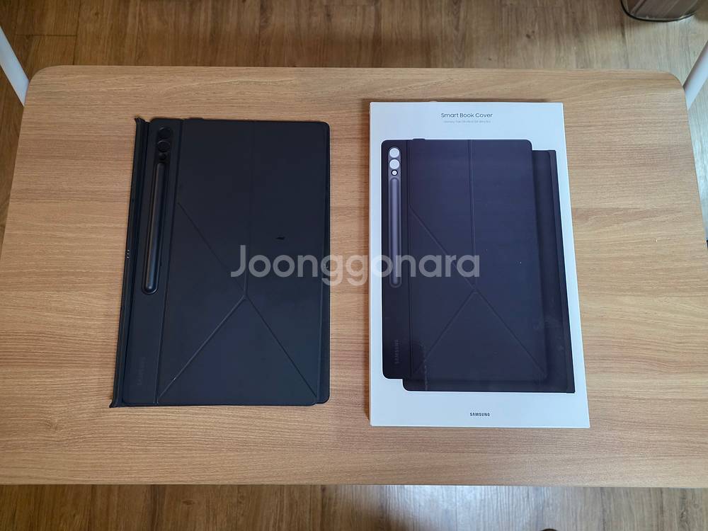 갤럭시탭s10울트라 256 와이파이 + 키보드케이스 등--0