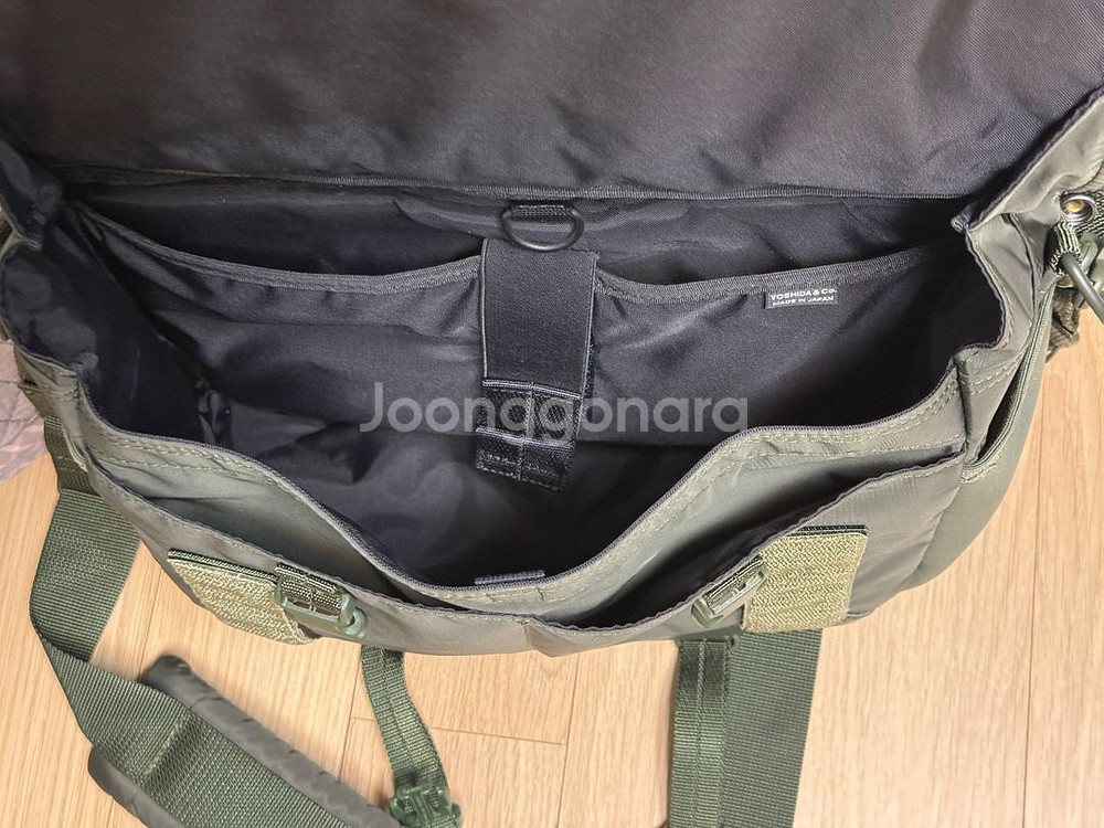 요시다포터 모노크롬 메신저백s(숄더백 크로스백) 팝니다--3