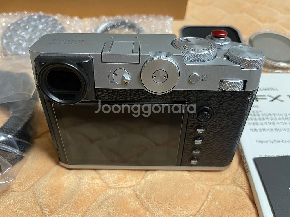 후지필름 100RF 중형 카메라 판매합니다.--3