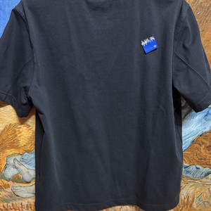 아더에러 검정 반팔티 xs